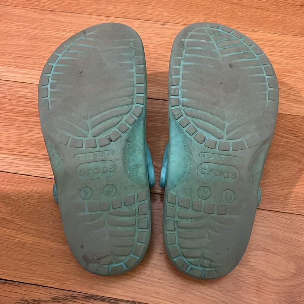 Crocs - Picture 6 of 7